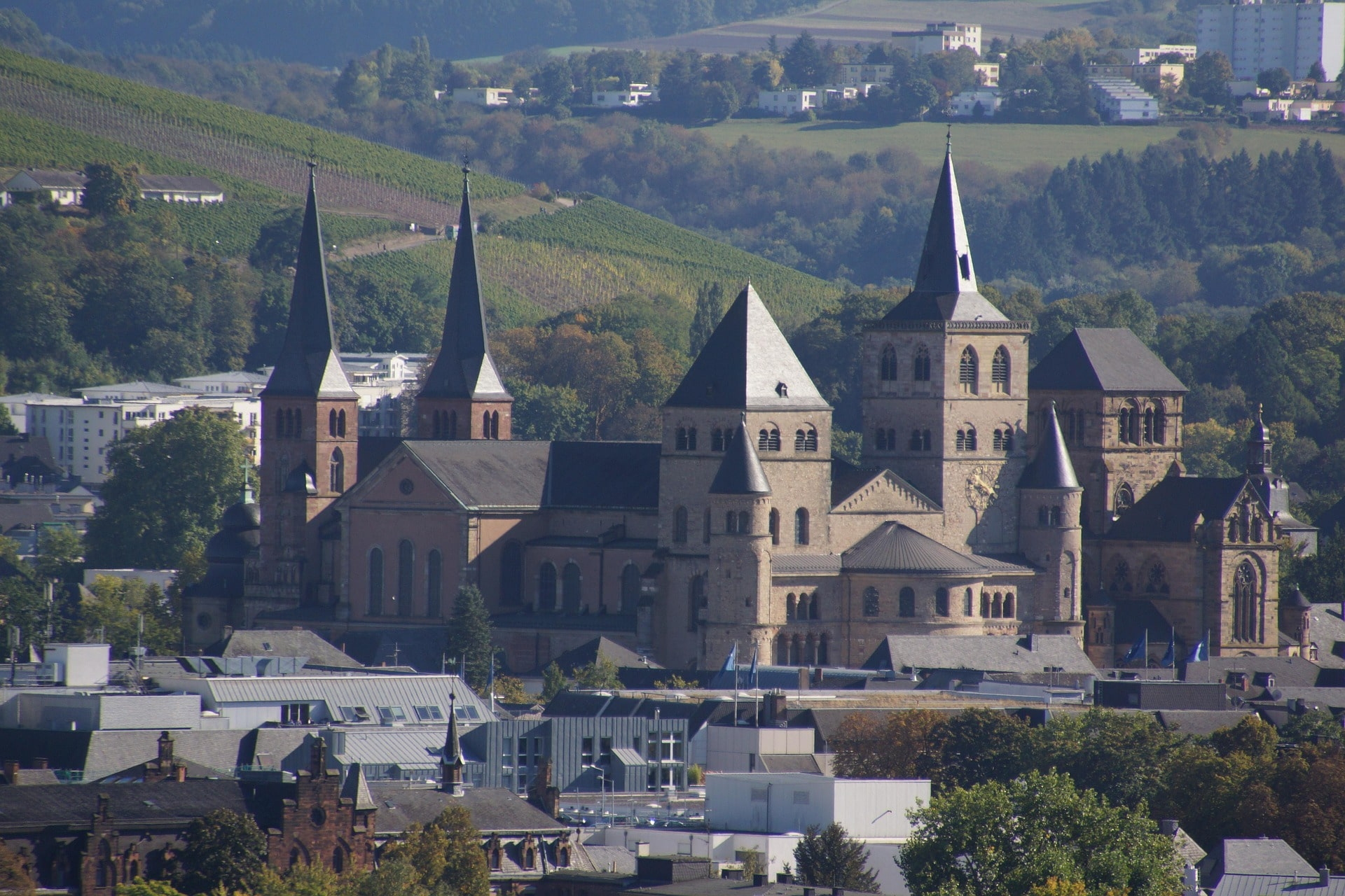Blick auf den Trierer Dom, die älteste Bischofskirche Deutschlands